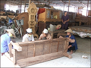 Hanoi handicraft village tour